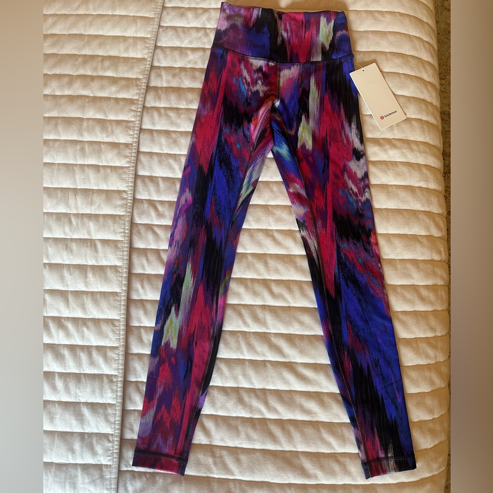 NWT Lululemon Wunder Train High Rise 28" | Pink/Purple Multicolor | Size 4 - Picture 3 of 10